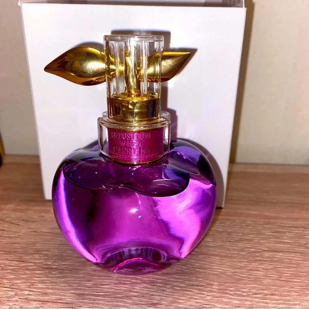 Nina Ricci Luna Blossom - Picture 2 of 7